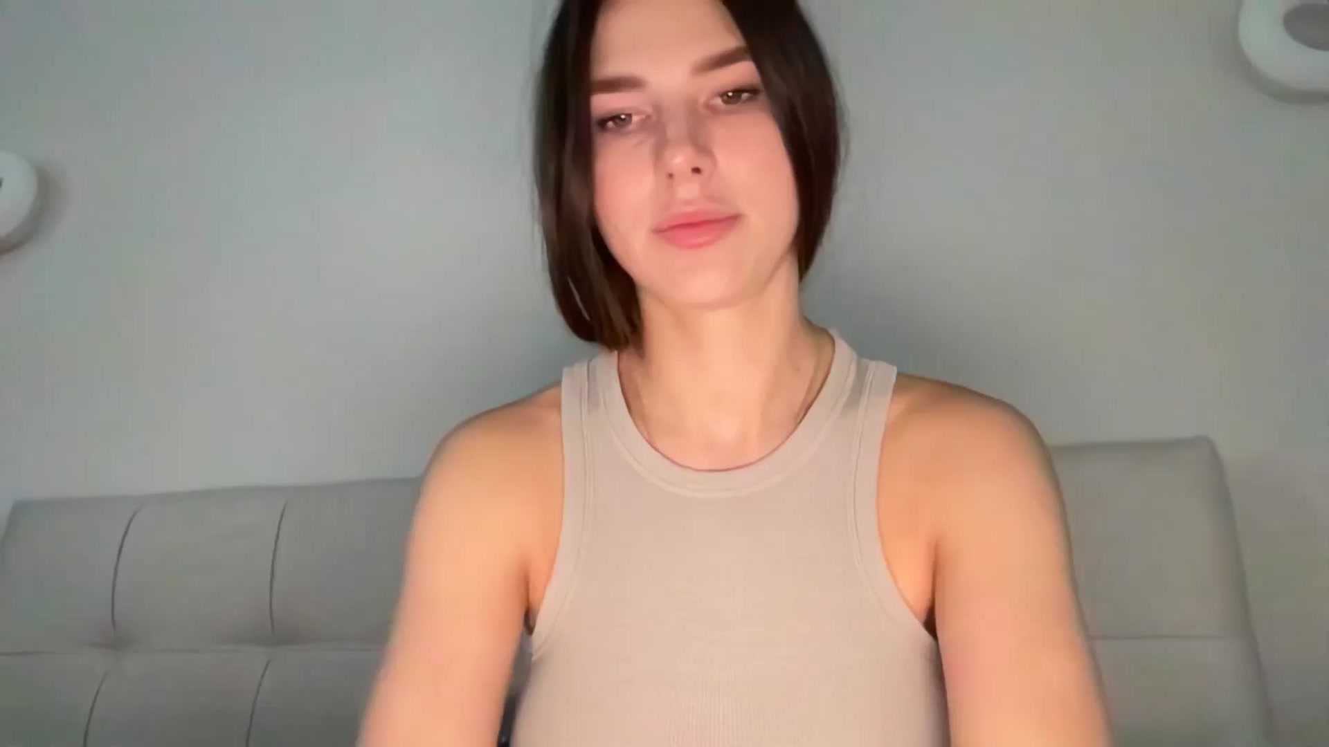 Gallery image thumbnail from kissfreeze's myfreecams stream on, 04/29/2026, 16:11 image 2 of 20