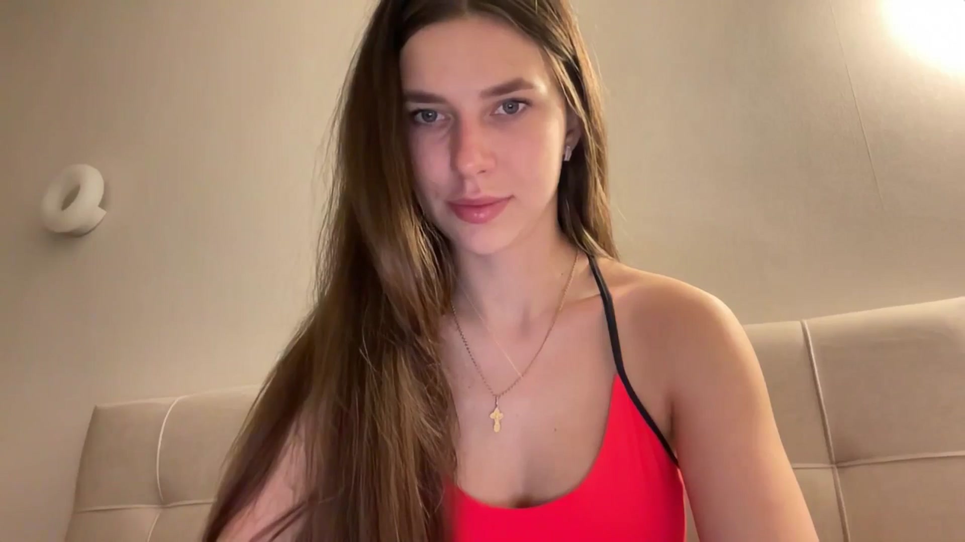 Gallery image thumbnail from kissfreeze's myfreecams stream on, 05/08/2026, 21:42 image 7 of 20