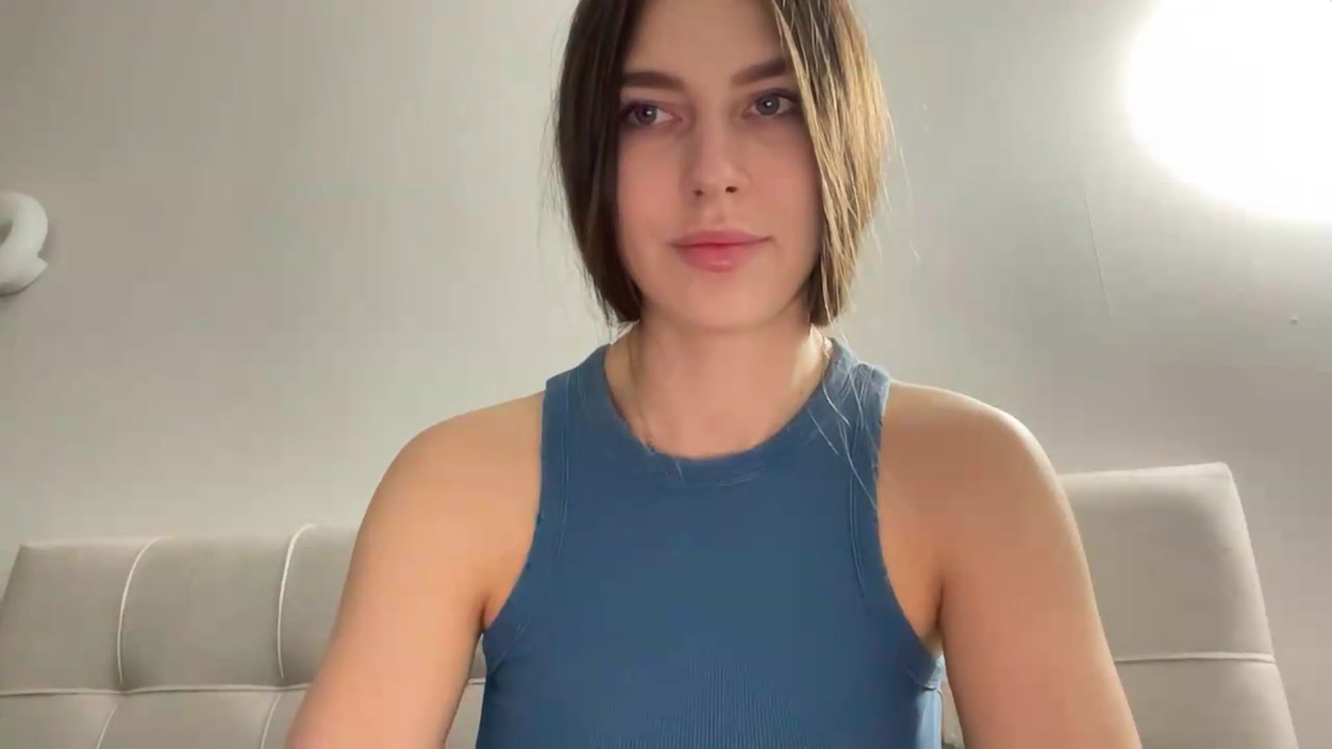 Gallery image thumbnail from kissfreeze's myfreecams stream on, 05/14/2026, 16:59 image 7 of 20