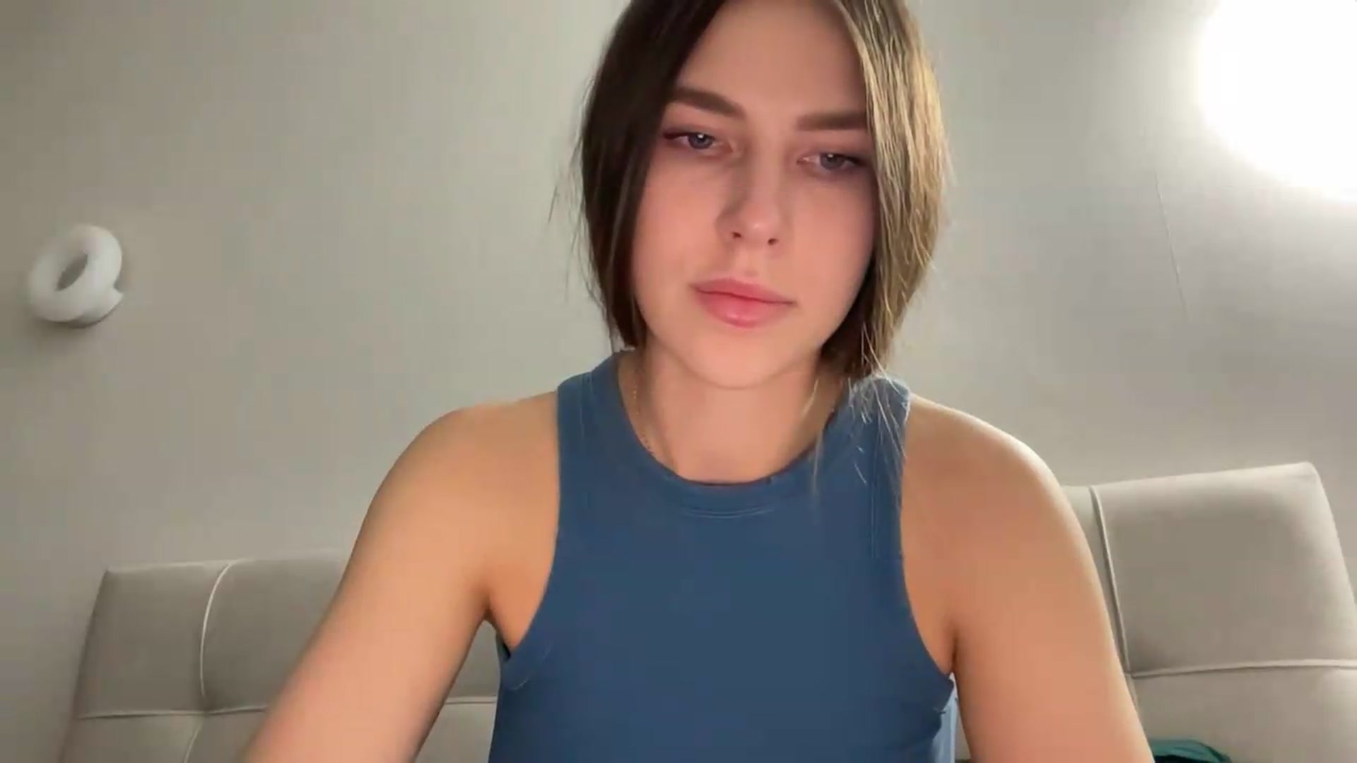 Gallery image thumbnail from kissfreeze's myfreecams stream on, 05/14/2026, 16:59 image 11 of 20