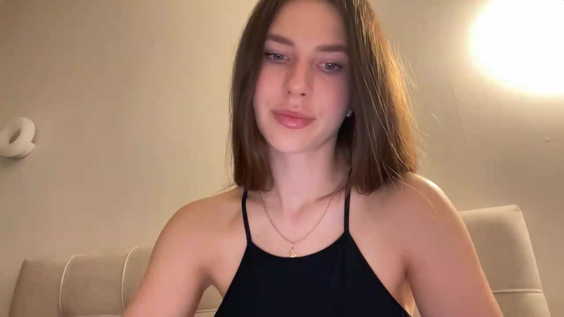 Gallery image thumbnail from kissfreeze's myfreecams stream on, 05/20/2026, 21:15 image 9 of 20