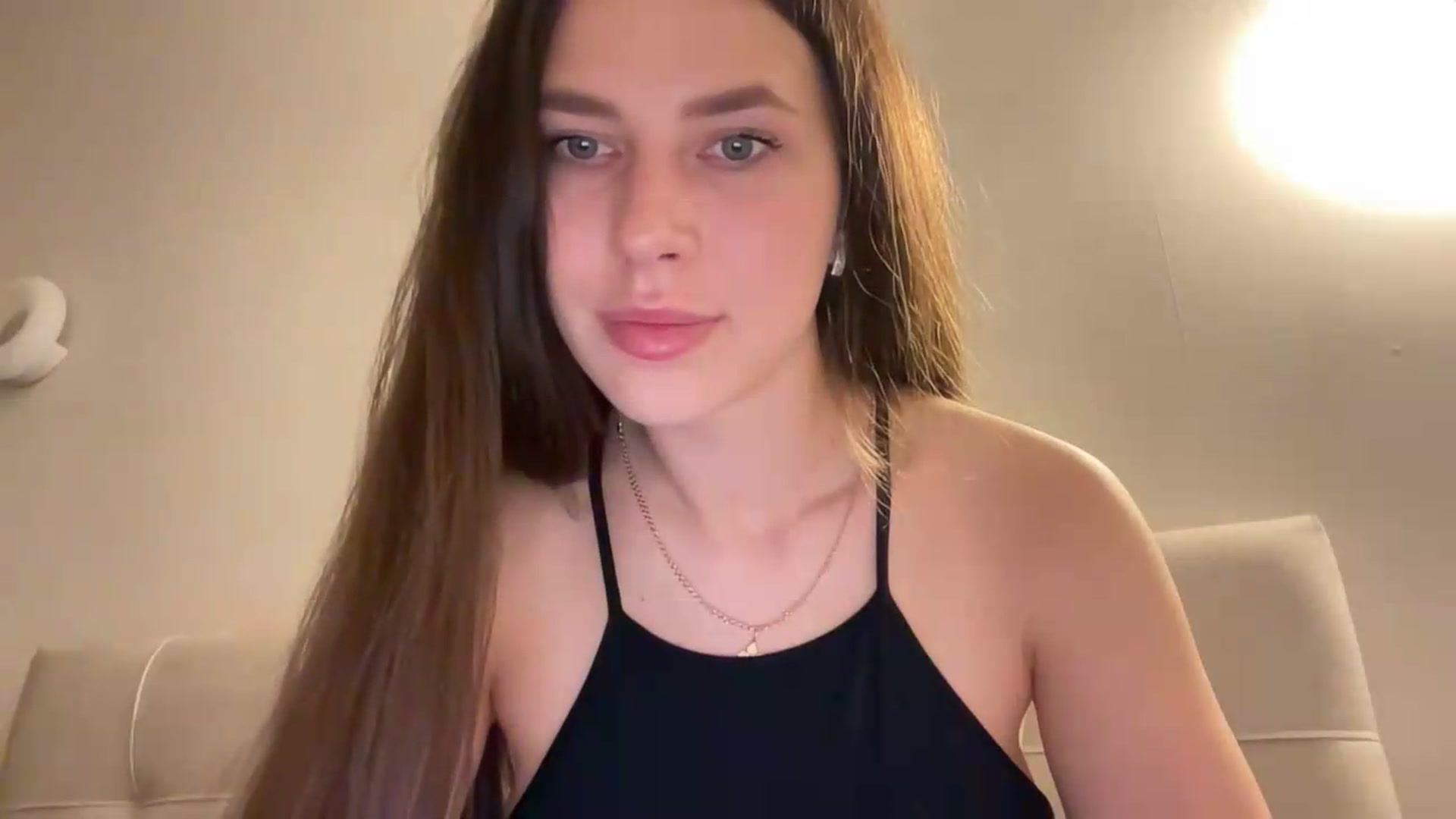 Gallery image thumbnail from kissfreeze's myfreecams stream on, 05/20/2026, 21:15 image 5 of 20