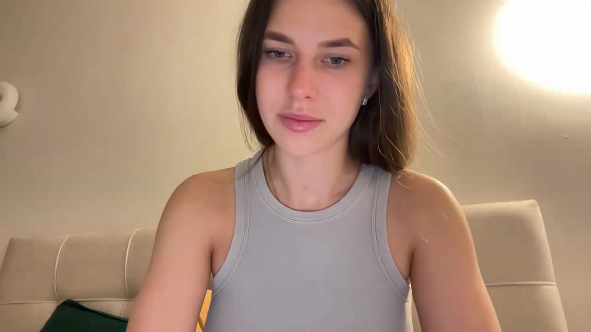 Gallery image thumbnail from kissfreeze's myfreecams stream on, 05/31/2026, 22:51 image 13 of 20