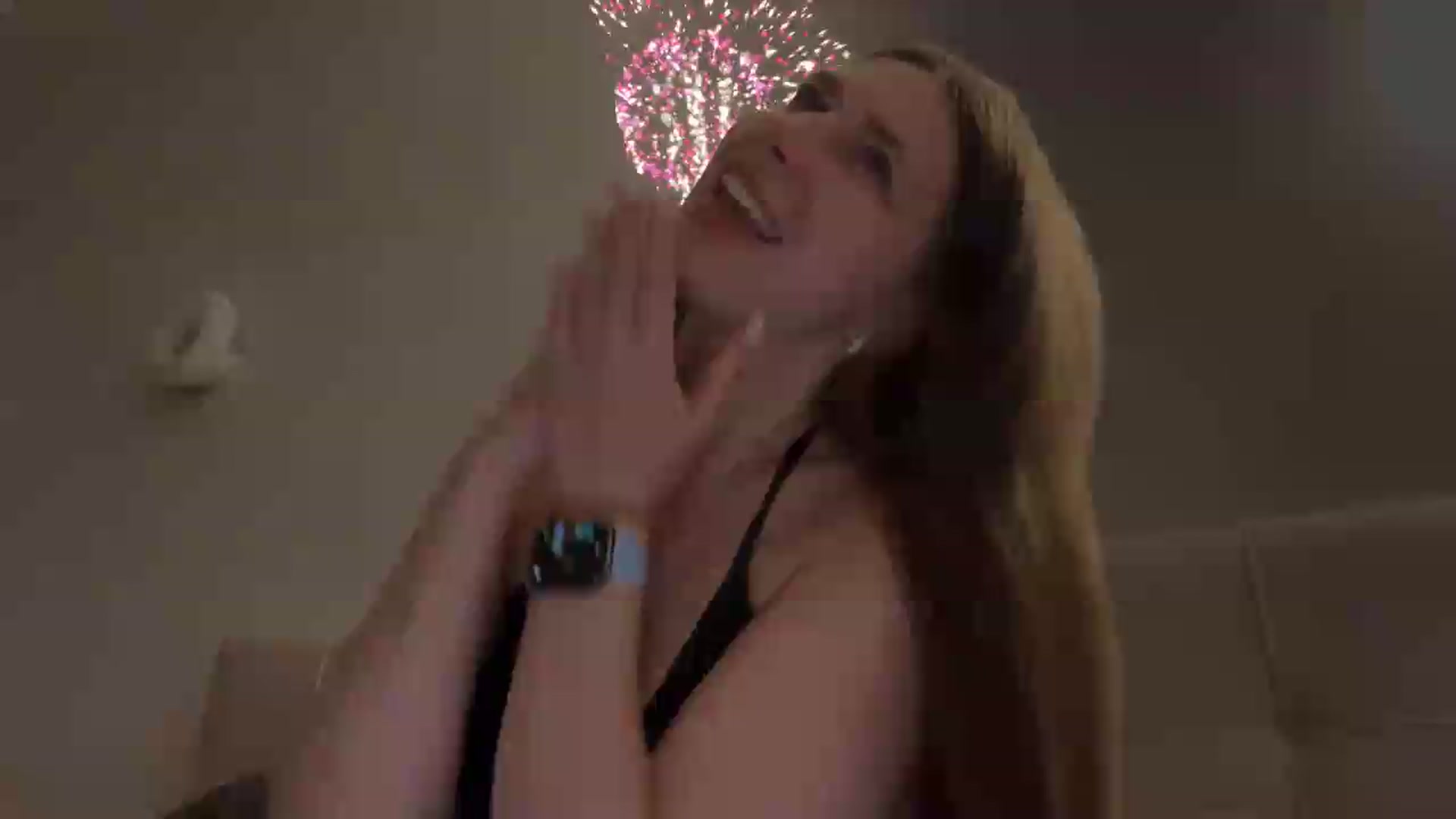 Gallery image thumbnail from kissfreeze's myfreecams stream on, 06/08/2026, 21:53 image 1 of 20