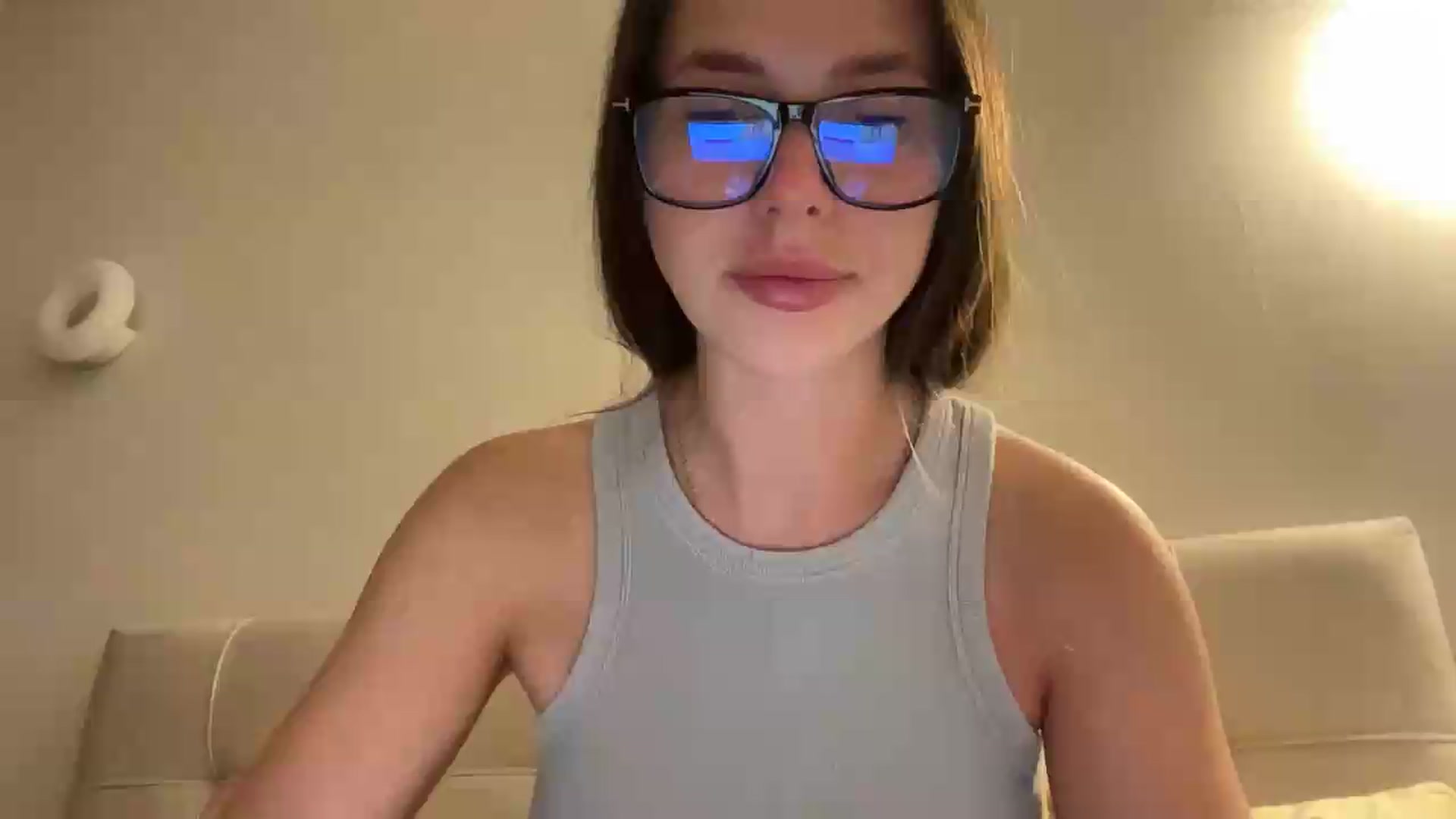 Gallery image thumbnail from kissfreeze's myfreecams stream on, 06/21/2026, 22:40 image 1 of 20