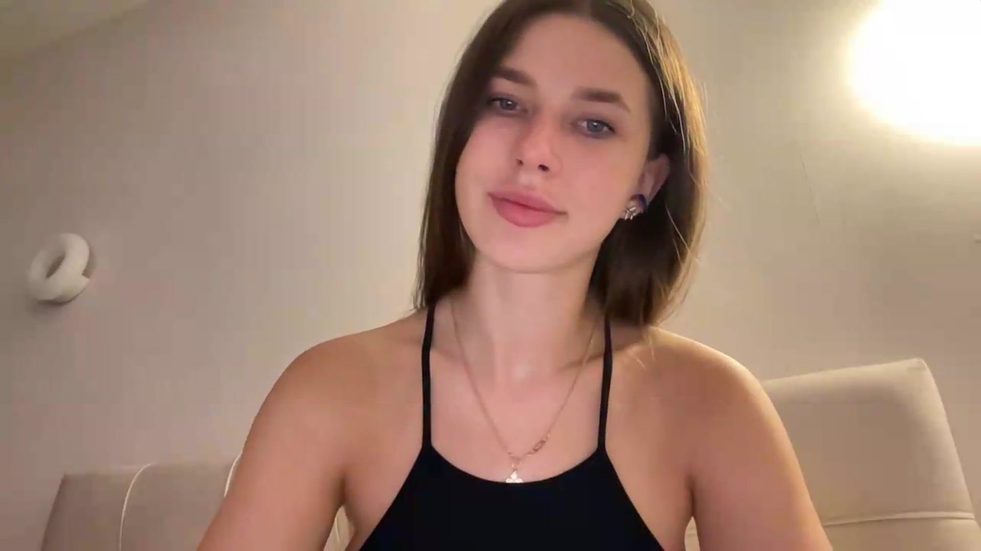 Gallery image thumbnail from kissfreeze's myfreecams stream on, 06/23/2026, 23:16 image 3 of 20