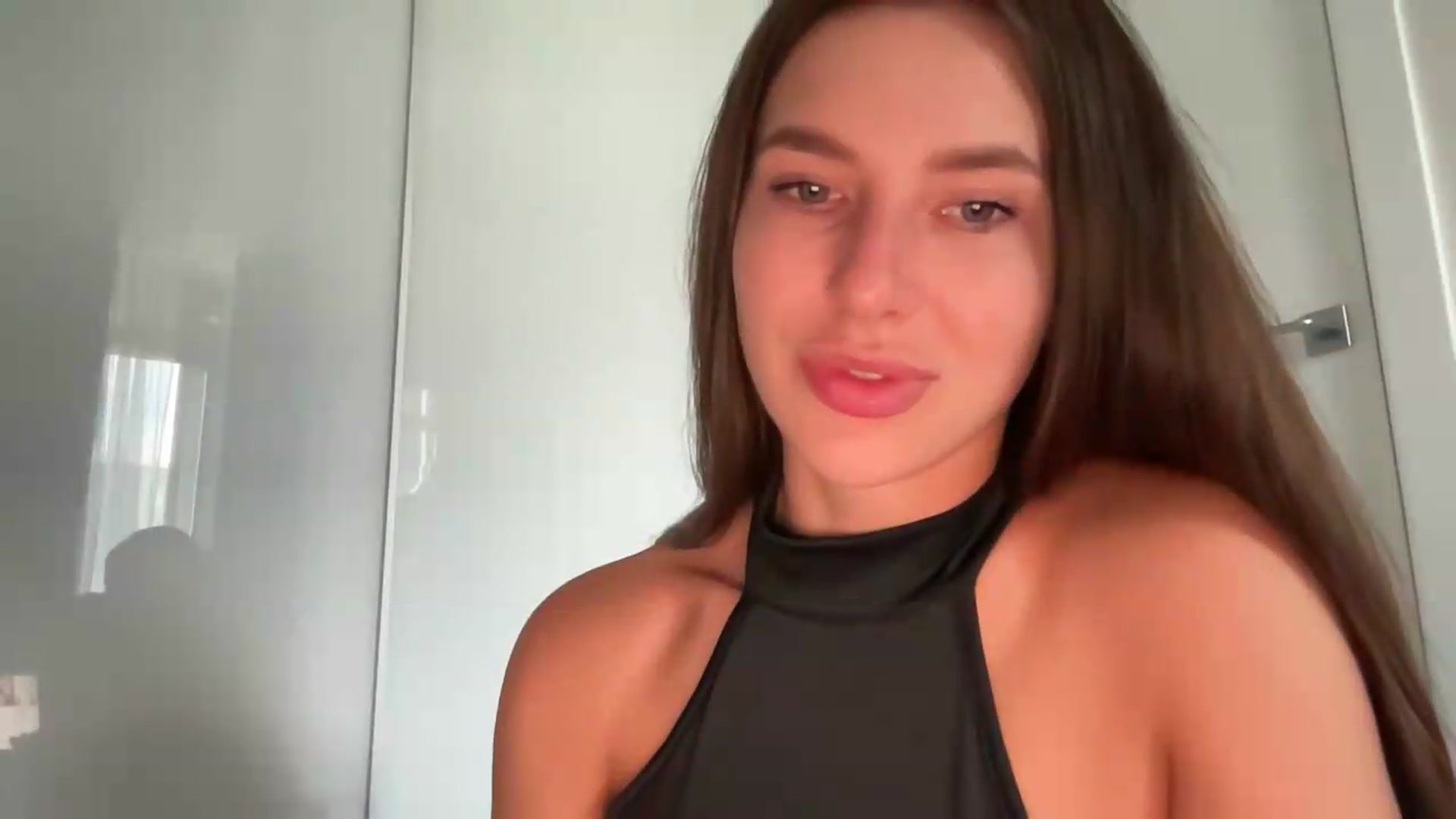 Gallery image thumbnail from kissfreeze's myfreecams stream on, 06/24/2026, 15:29 image 20 of 20