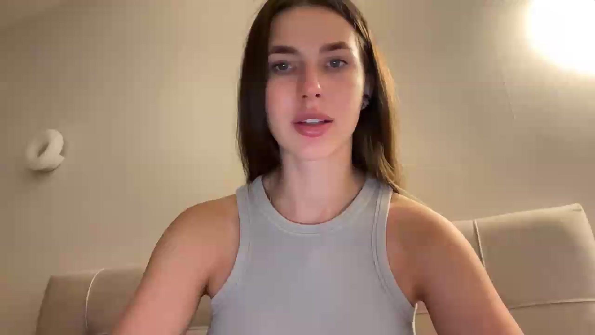 Gallery image thumbnail from kissfreeze's myfreecams stream on, 06/27/2026, 22:40 image 1 of 20