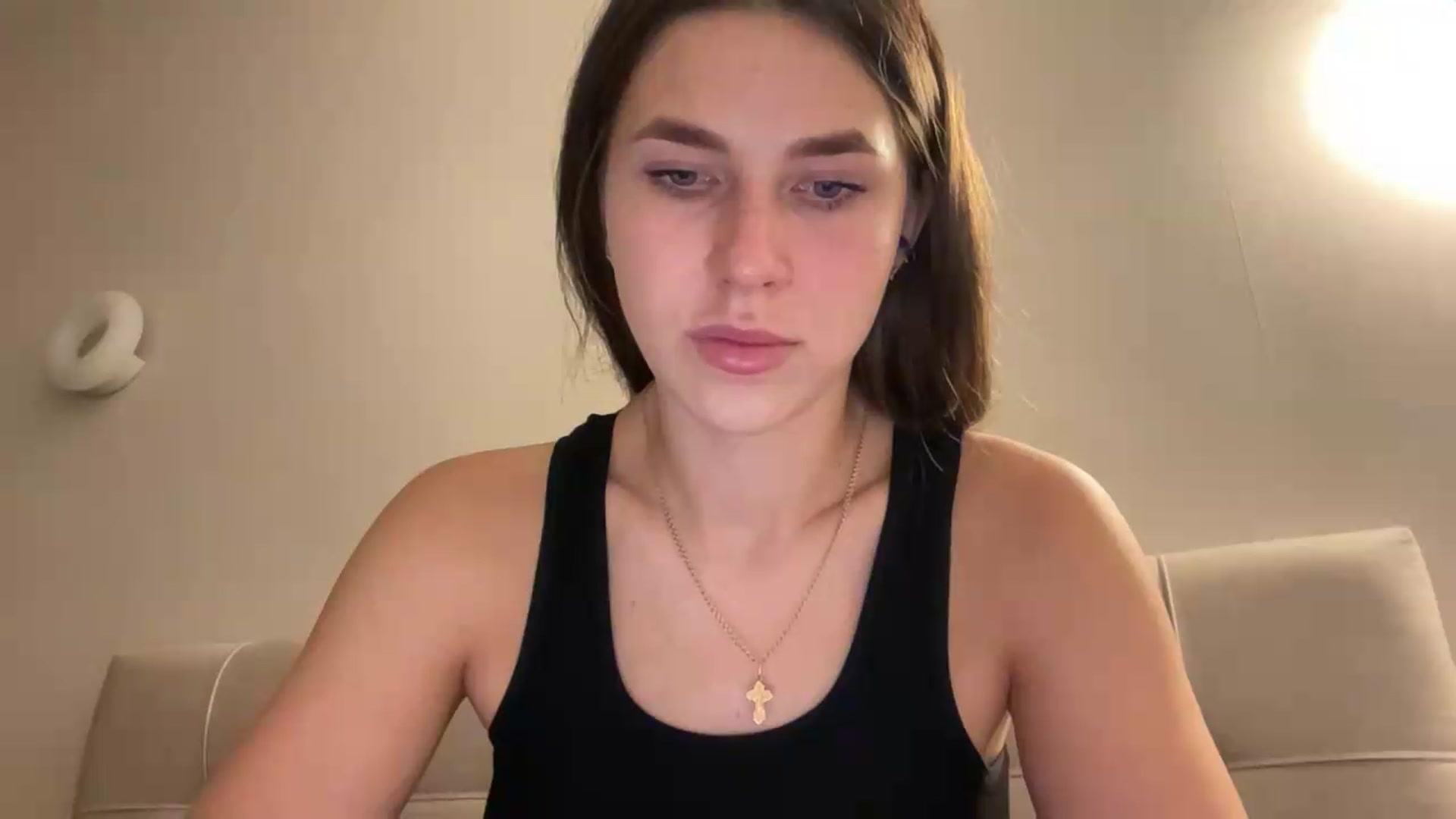 Gallery image thumbnail from kissfreeze's myfreecams stream on, 07/26/2026, 19:51 image 9 of 20