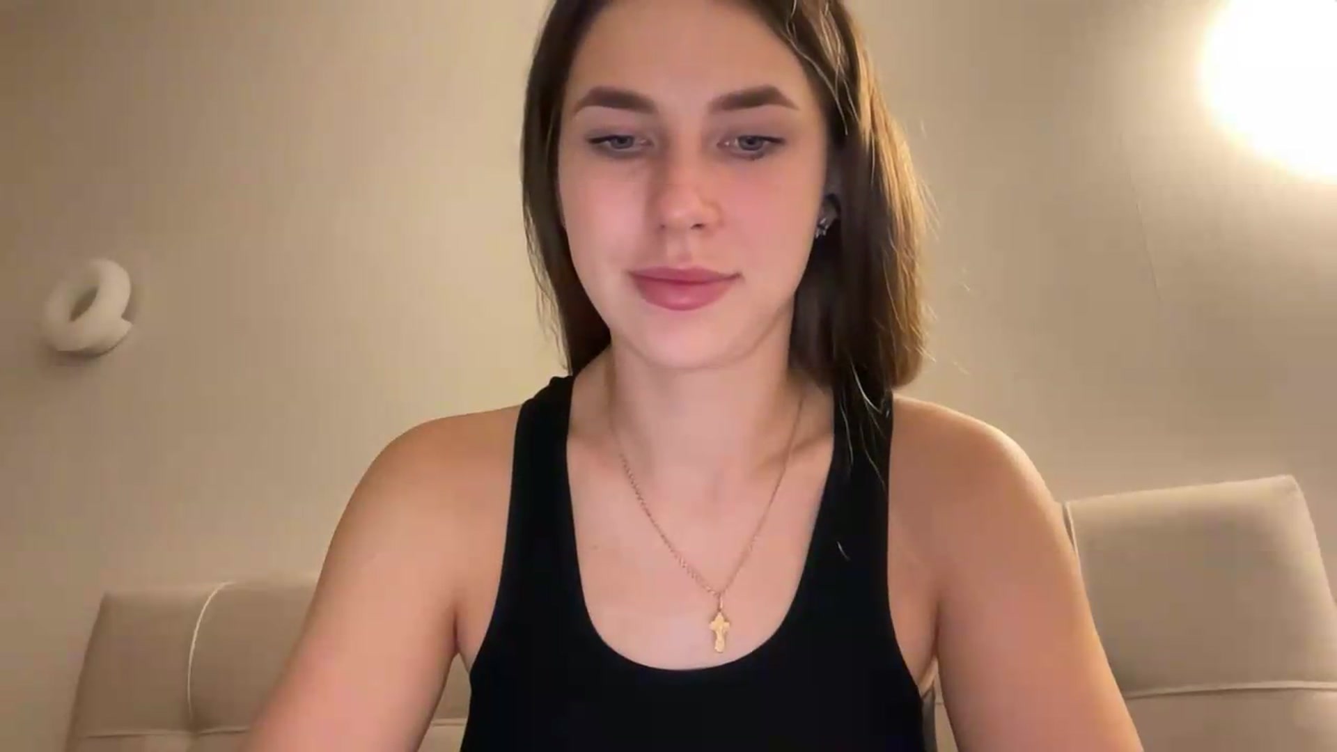 Gallery image thumbnail from kissfreeze's myfreecams stream on, 07/26/2026, 19:51 image 13 of 20
