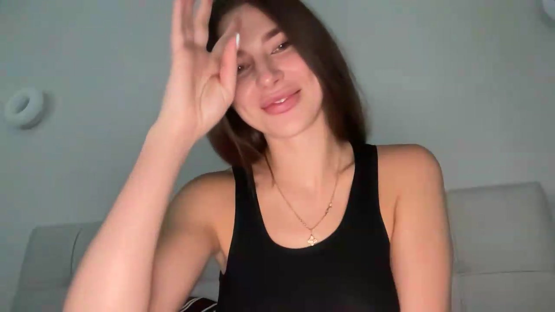 Gallery image thumbnail from kissfreeze's myfreecams stream on, 07/27/2026, 16:15 image 19 of 20