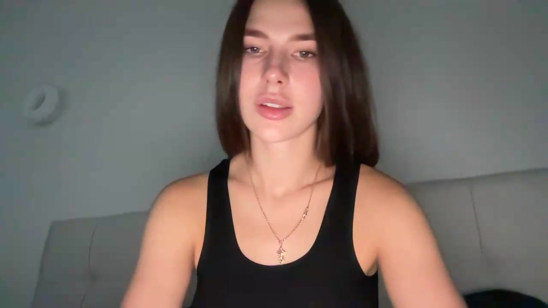 Gallery image thumbnail from kissfreeze's myfreecams stream on, 07/27/2026, 17:14 image 8 of 20