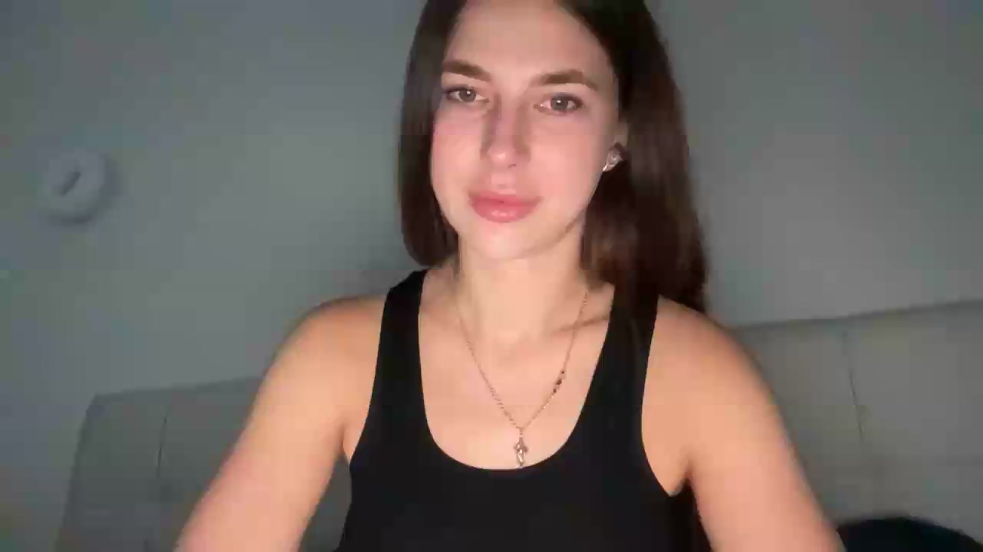 Gallery image thumbnail from kissfreeze's myfreecams stream on, 07/27/2026, 17:14 image 9 of 20