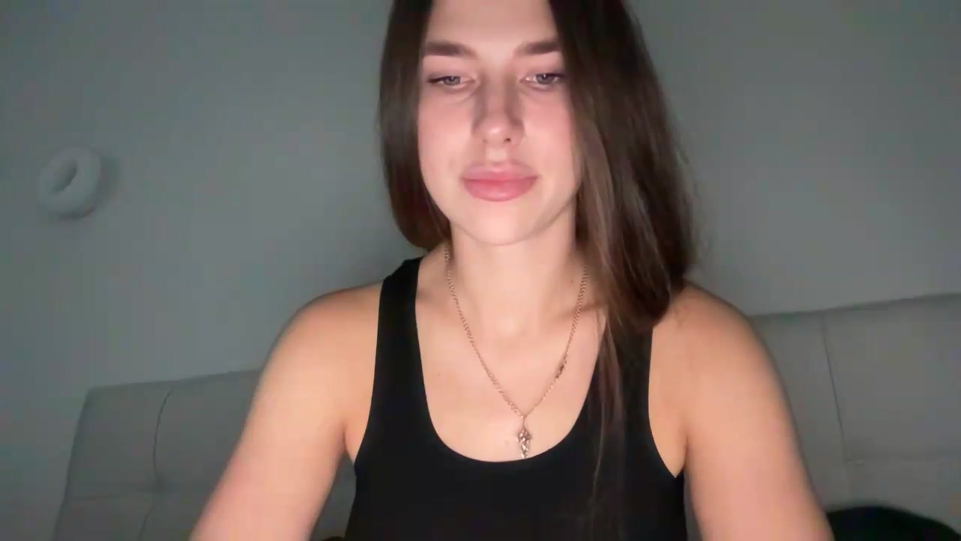 Gallery image thumbnail from kissfreeze's myfreecams stream on, 07/27/2026, 17:14 image 13 of 20