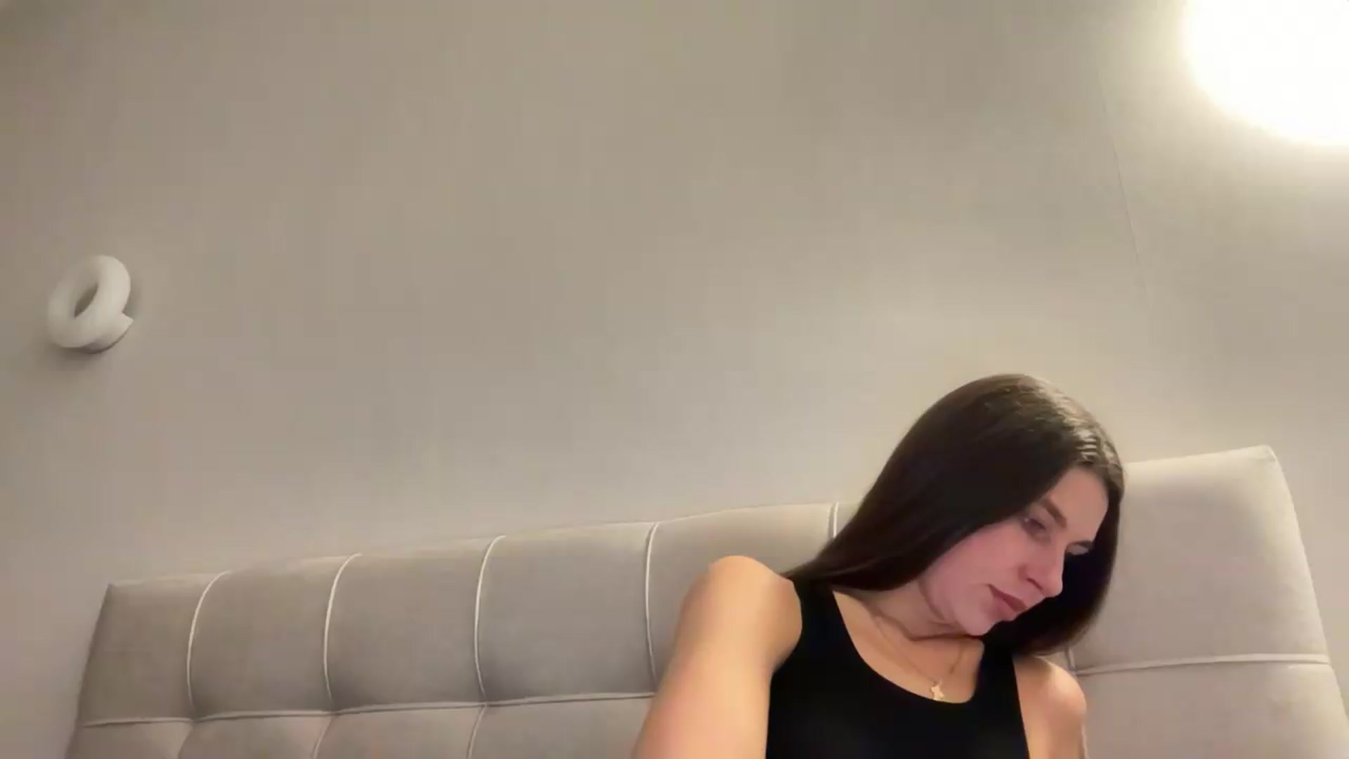 Gallery image thumbnail from kissfreeze's myfreecams stream on, 07/29/2026, 21:16 image 2 of 20