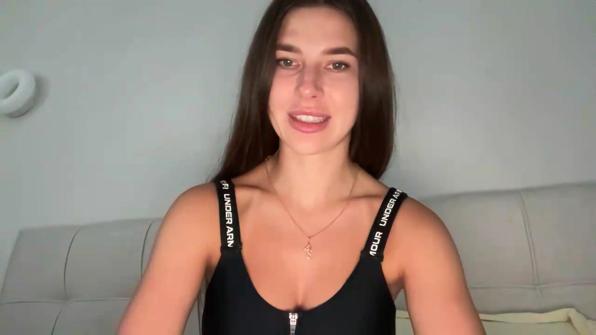 Gallery image thumbnail from kissfreeze's myfreecams stream on, 08/22/2026, 15:29 image 13 of 20