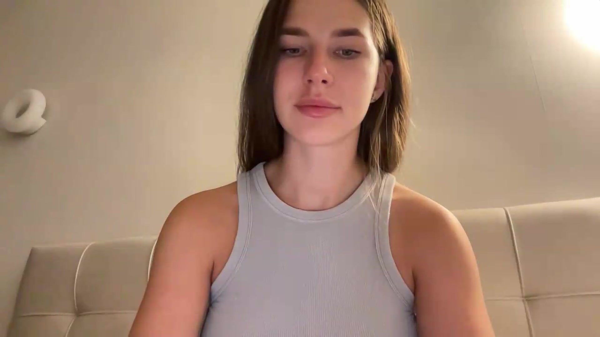 Gallery image thumbnail from kissfreeze's myfreecams stream on, 08/22/2026, 23:02 image 6 of 20