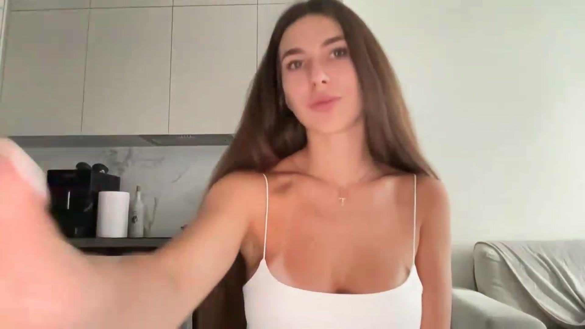 Gallery image thumbnail from kissfreeze's myfreecams stream on, 08/23/2026, 14:15 image 11 of 20