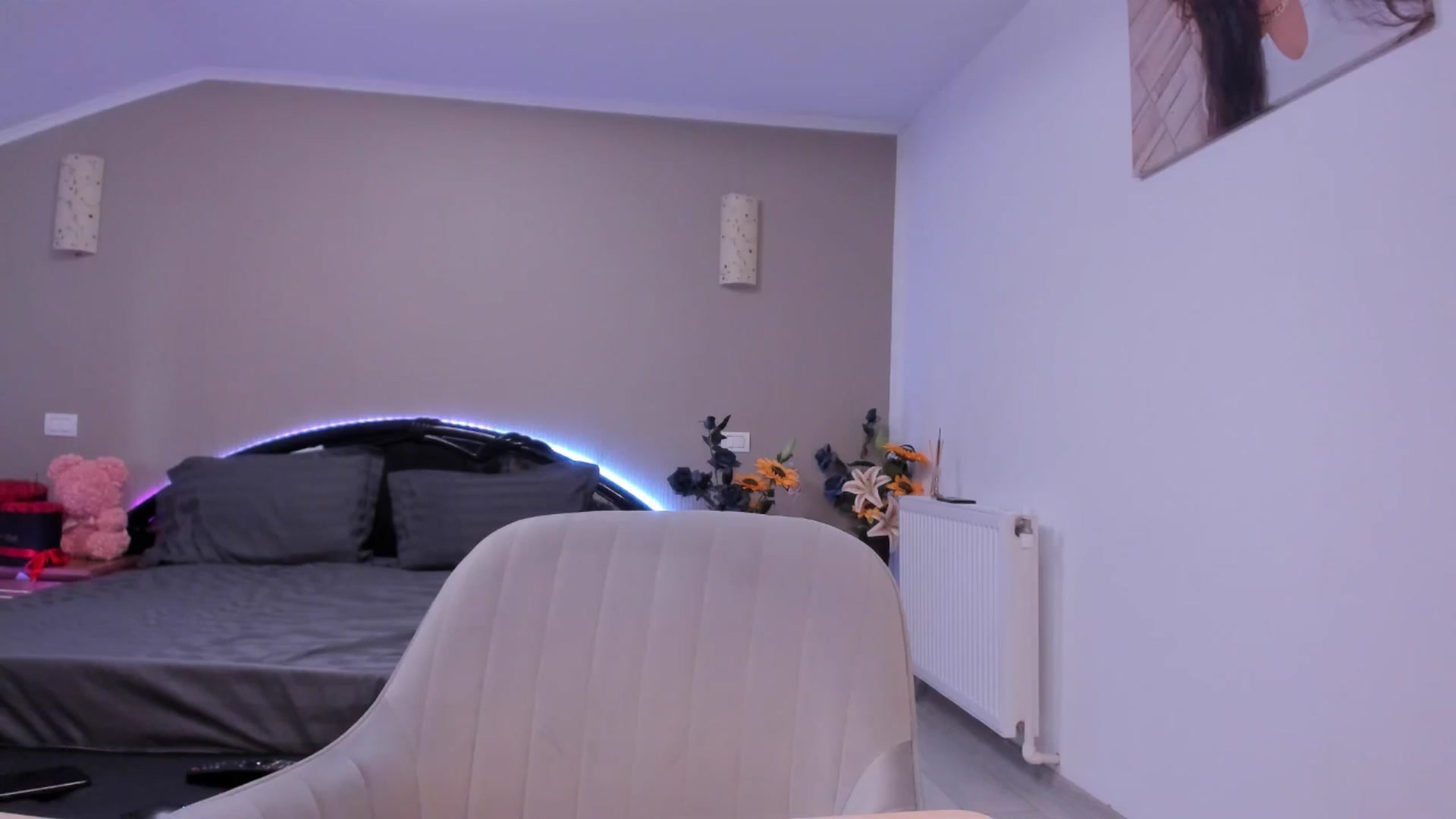 Gallery image thumbnail from kissytease8's myfreecams stream on, 07/13/2025, 15:05 image 20 of 20