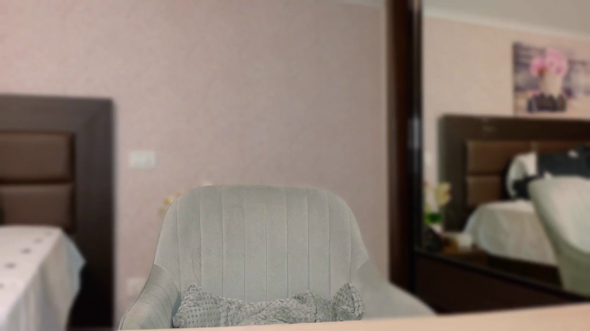 Gallery image thumbnail from kissytease8's myfreecams stream on, 08/30/2025, 10:49 image 4 of 20