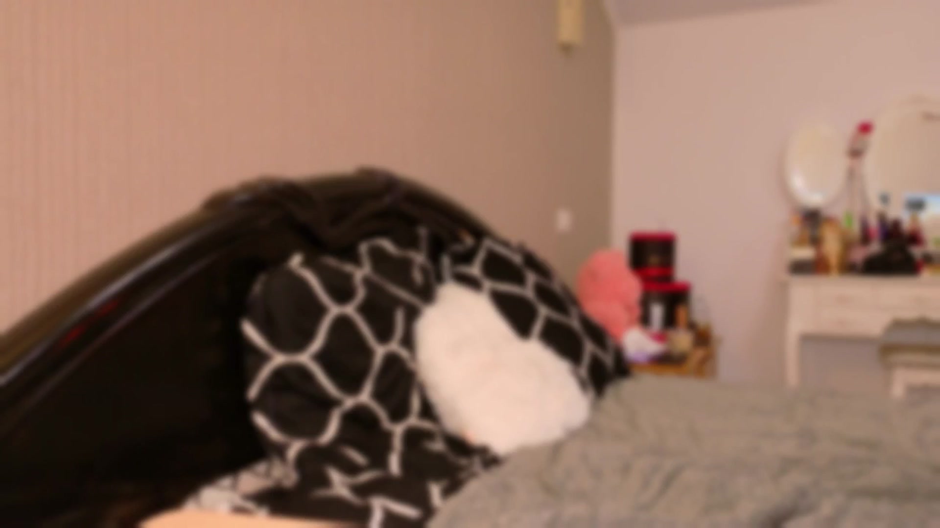 Gallery image thumbnail from kissytease8's myfreecams stream on, 10/02/2025, 14:46 image 11 of 20