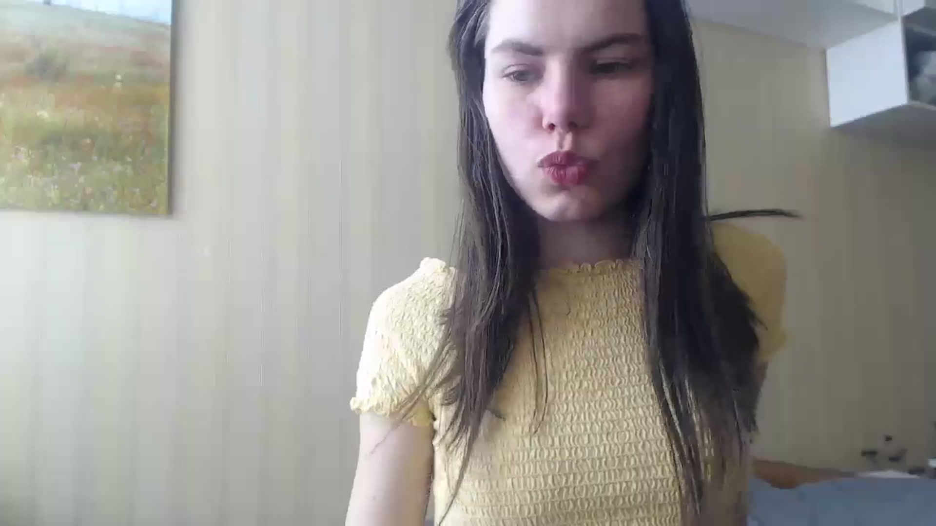 Gallery image thumbnail from kitAmelie's myfreecams stream on, 03/09/2026, 13:53 image 18 of 20