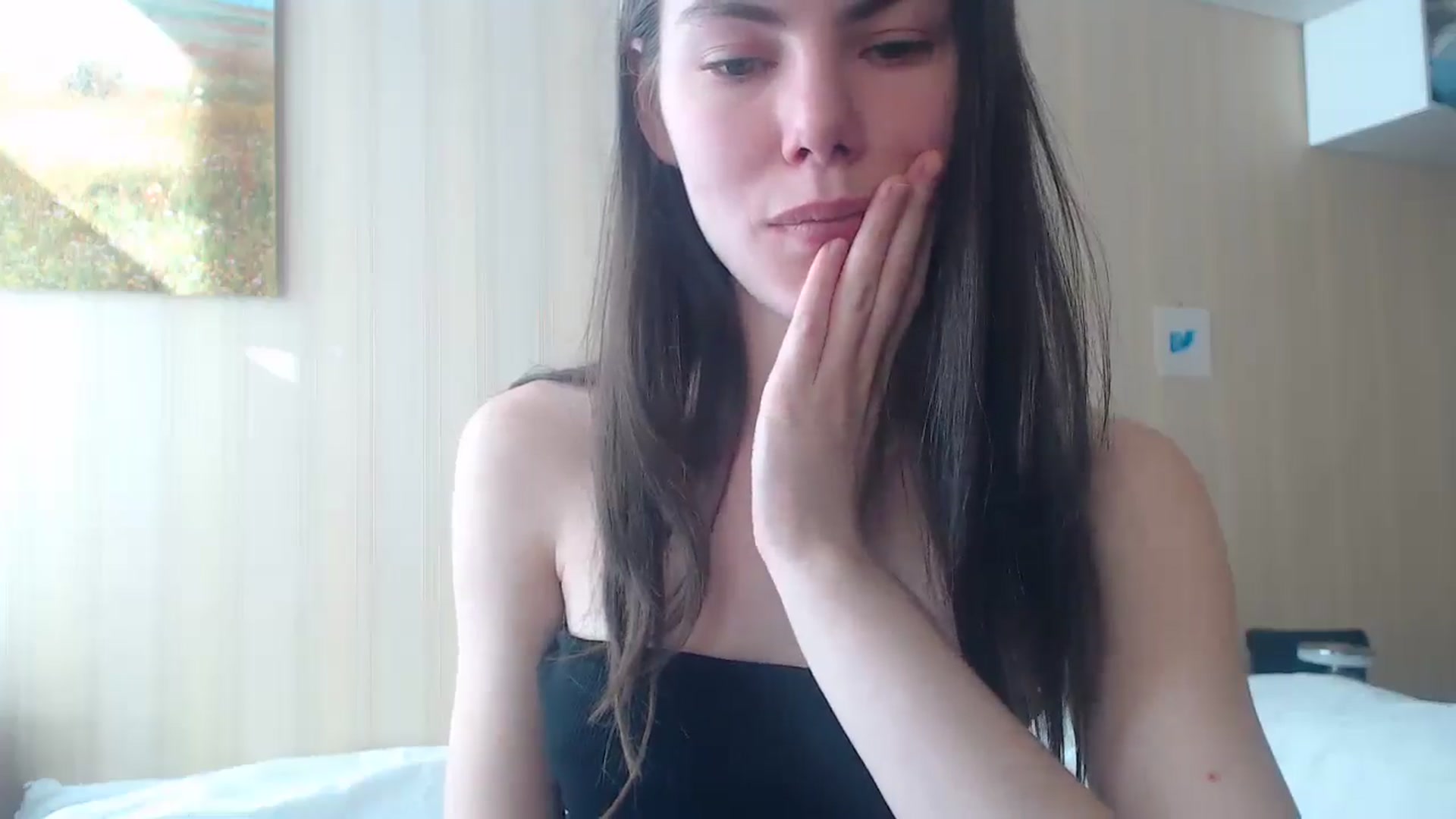 Gallery image thumbnail from kitAmelie's myfreecams stream on, 03/27/2026, 12:22 image 15 of 20