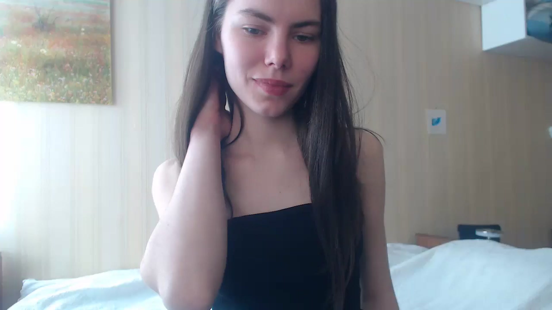 Gallery image thumbnail from kitAmelie's myfreecams stream on, 03/27/2026, 12:22 image 7 of 20