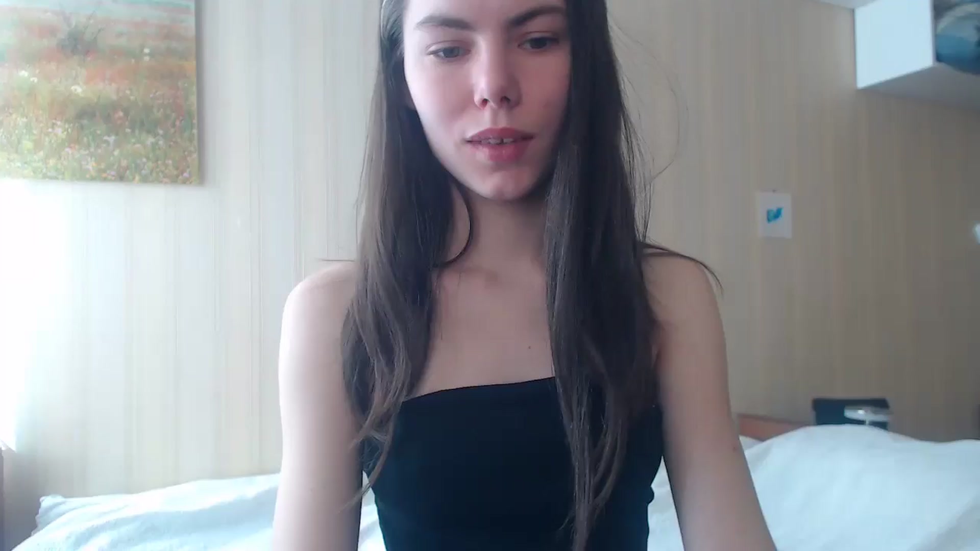 Gallery image thumbnail from kitAmelie's myfreecams stream on, 03/27/2026, 12:22 image 8 of 20