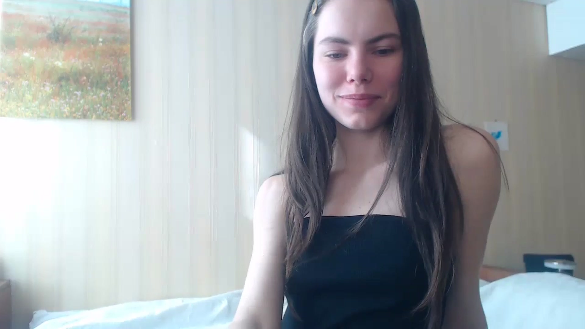 Gallery image thumbnail from kitAmelie's myfreecams stream on, 03/27/2026, 12:22 image 19 of 20