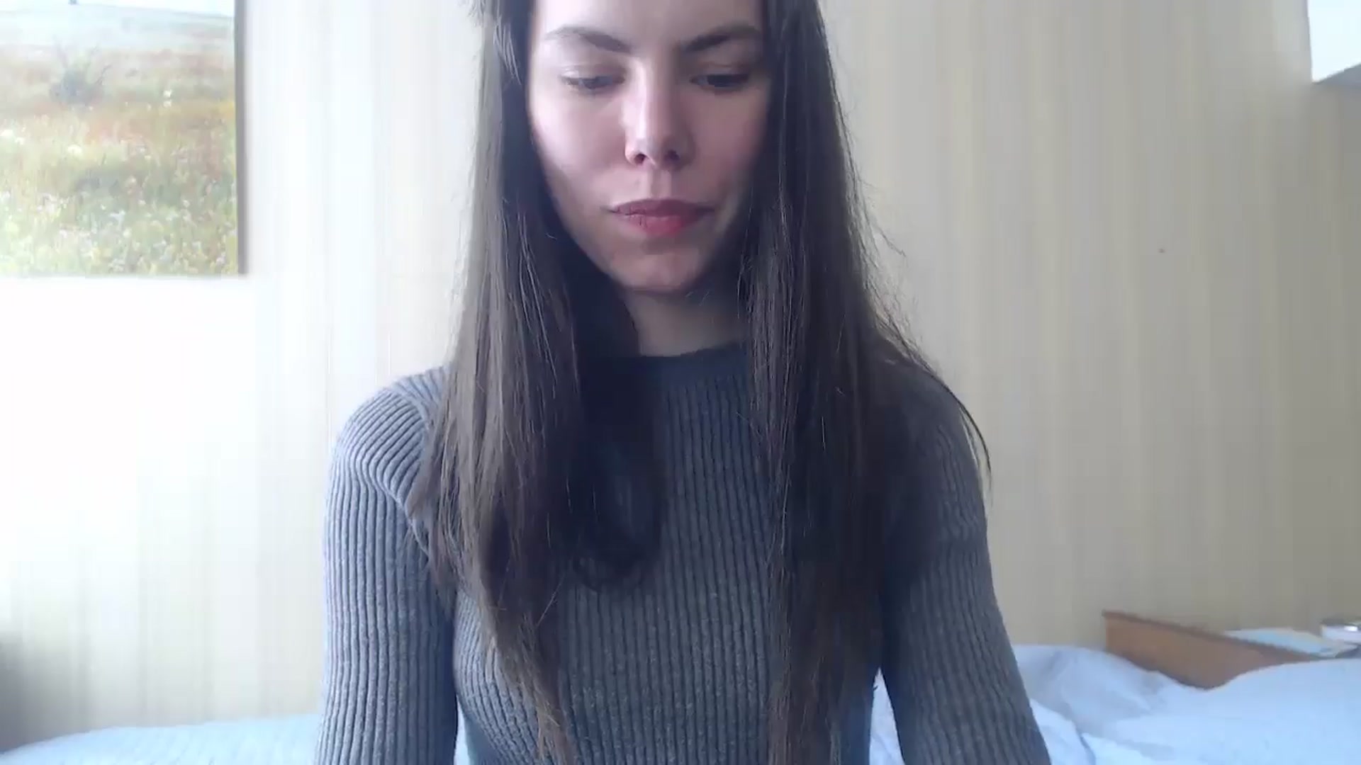 Gallery image thumbnail from kitAmelie's myfreecams stream on, 04/14/2026, 14:08 image 11 of 20
