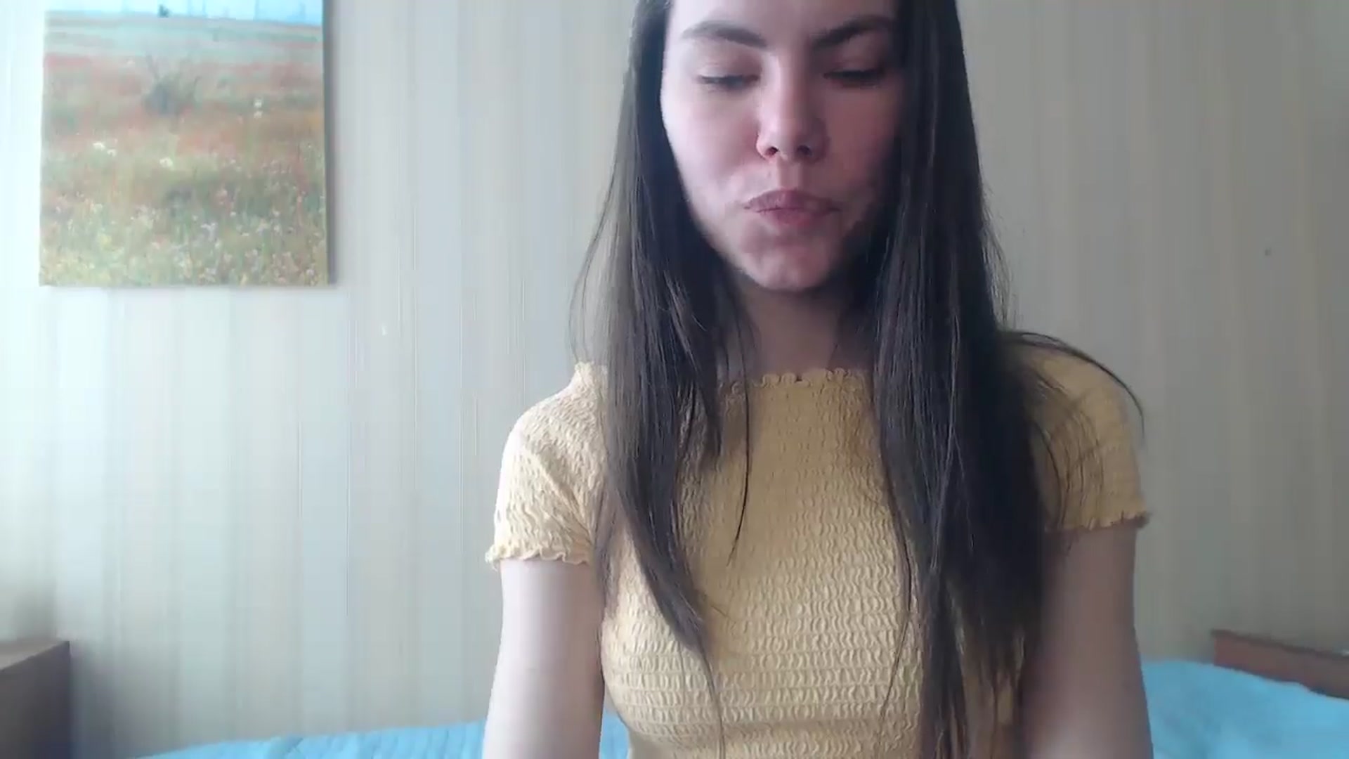 Gallery image thumbnail from kitAmelie's myfreecams stream on, 04/15/2026, 12:40 image 20 of 20