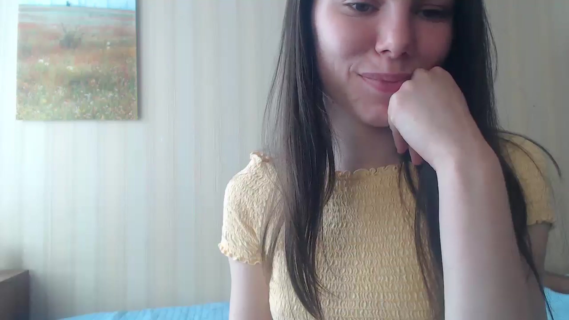Gallery image thumbnail from kitAmelie's myfreecams stream on, 04/15/2026, 12:40 image 10 of 20