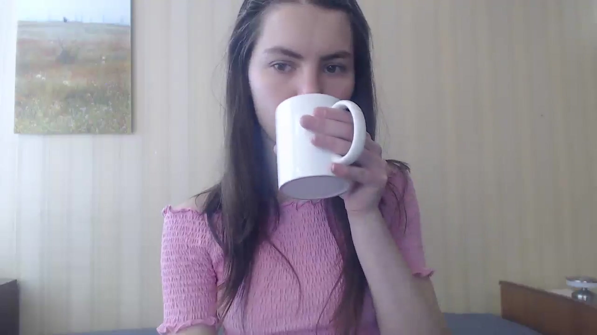 Gallery image thumbnail from kitAmelie's myfreecams stream on, 04/30/2026, 16:11 image 4 of 20