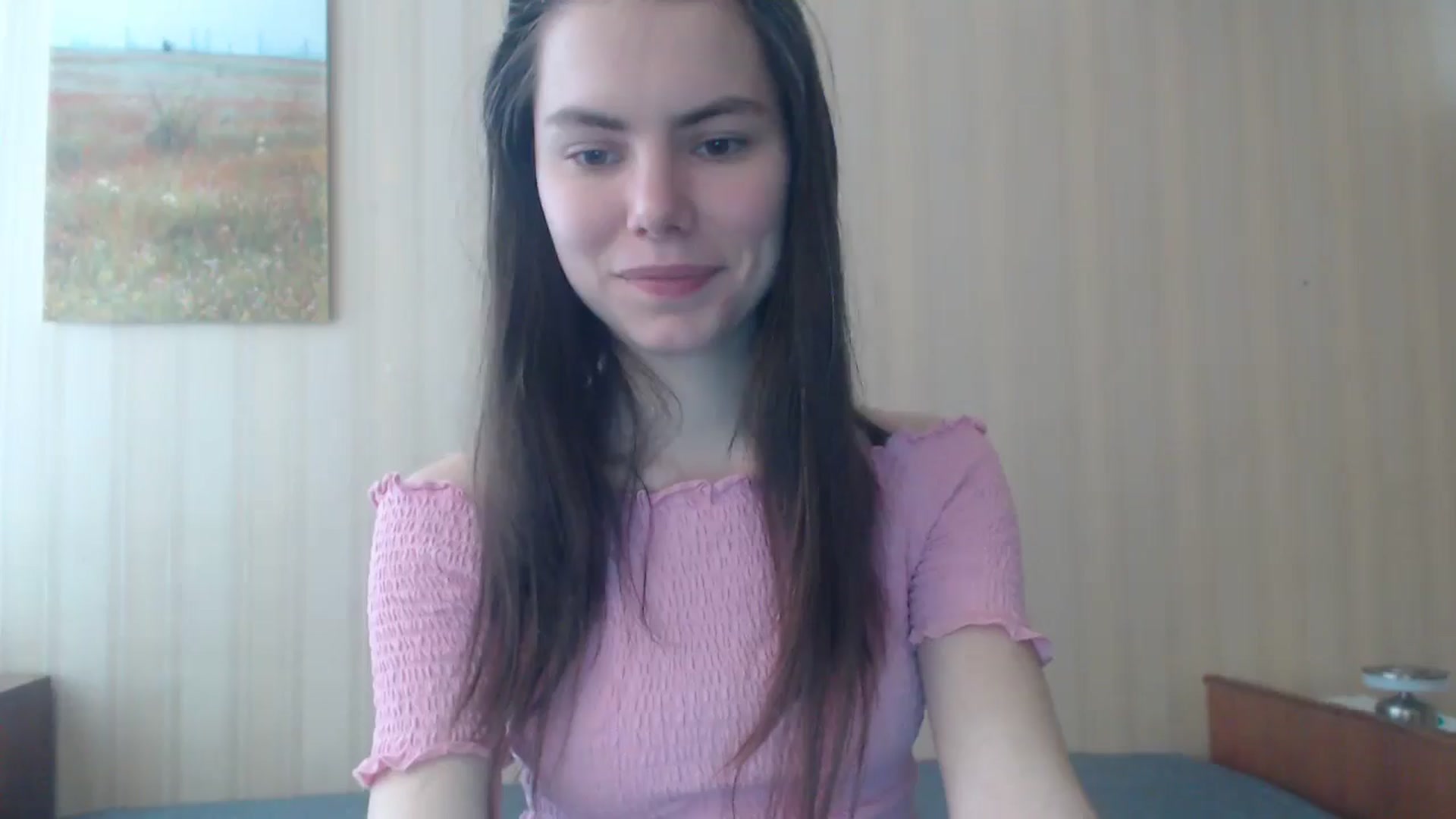 Gallery image thumbnail from kitAmelie's myfreecams stream on, 04/30/2026, 16:11 image 14 of 20