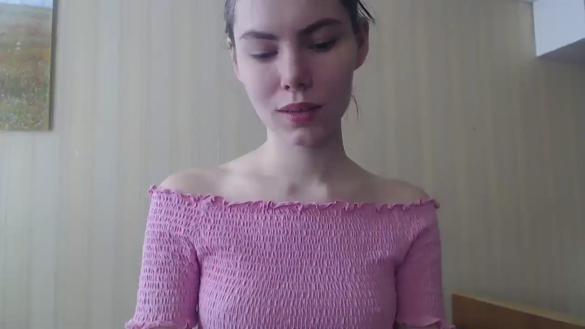 Gallery image thumbnail from kitAmelie's myfreecams stream on, 05/05/2026, 13:57 image 12 of 20