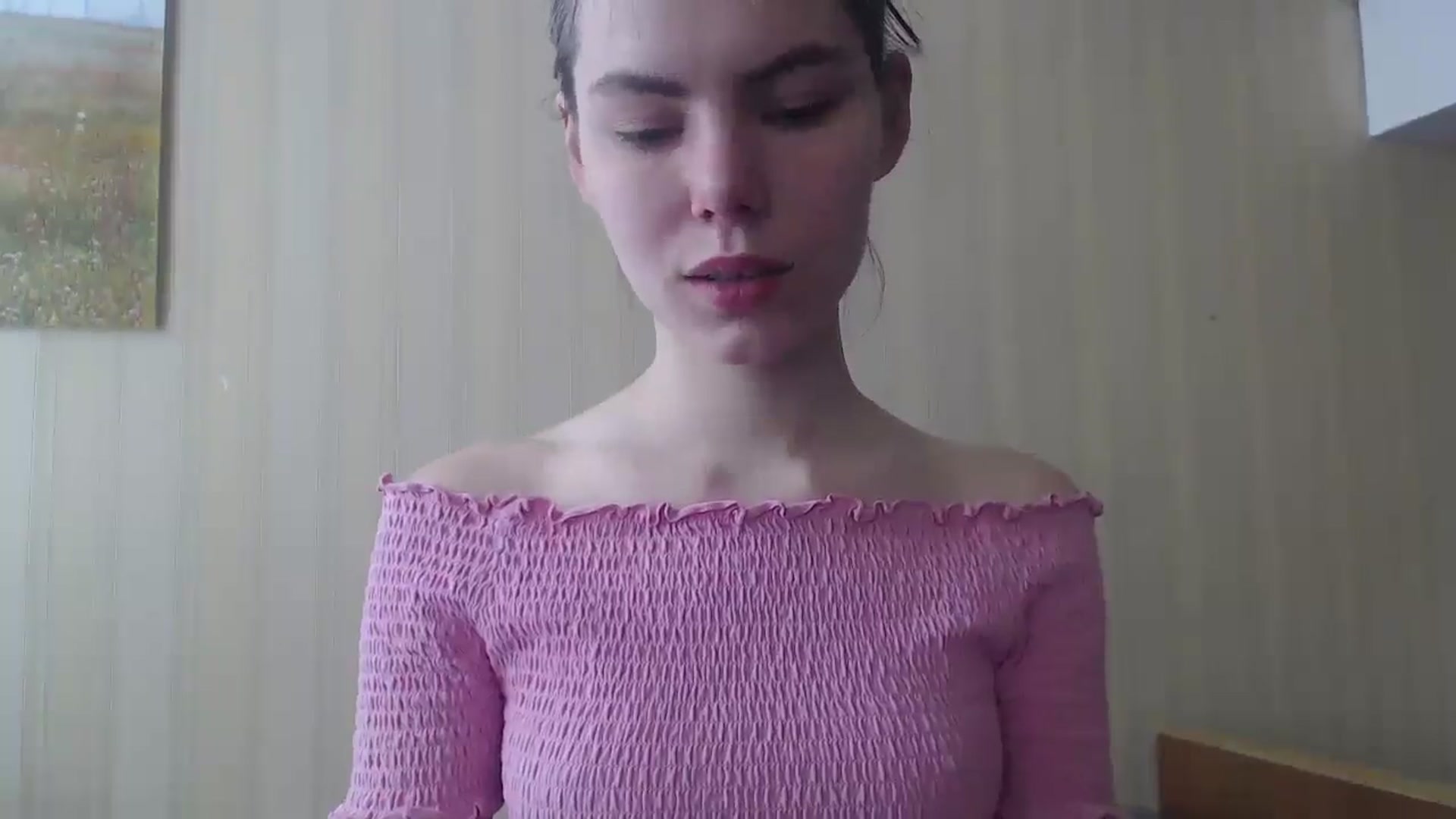 Gallery image thumbnail from kitAmelie's myfreecams stream on, 05/05/2026, 13:57 image 2 of 20