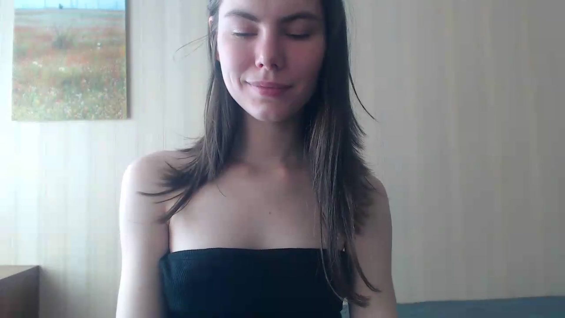 Gallery image thumbnail from kitAmelie's myfreecams stream on, 05/26/2026, 13:05 image 8 of 20