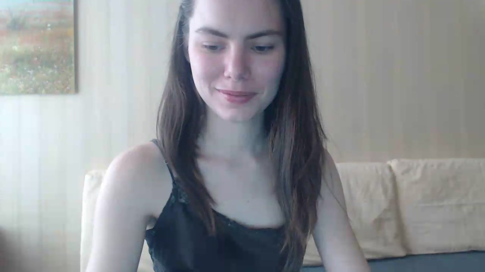 Gallery image thumbnail from kitAmelie's myfreecams stream on, 06/14/2026, 15:27 image 15 of 20