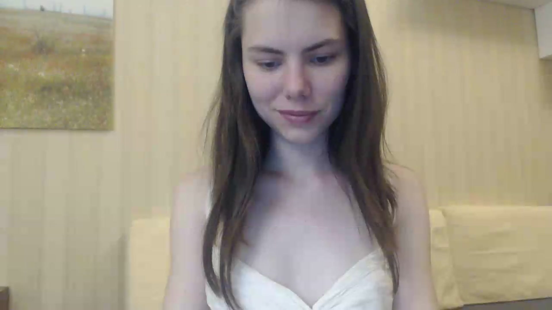 Gallery image thumbnail from kitAmelie's myfreecams stream on, 06/19/2026, 18:37 image 13 of 20