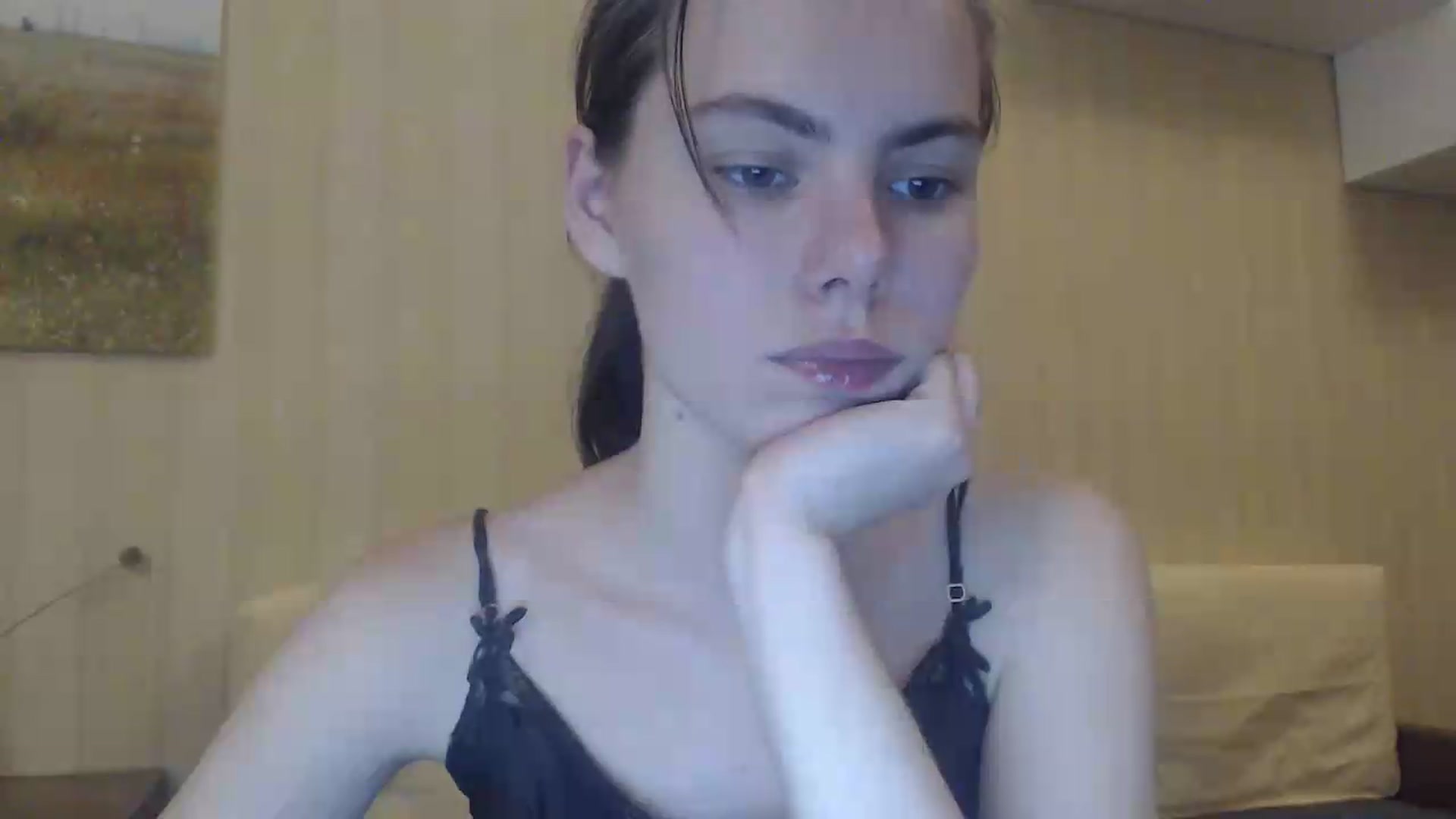Gallery image thumbnail from kitAmelie's myfreecams stream on, 06/26/2026, 18:41 image 3 of 20