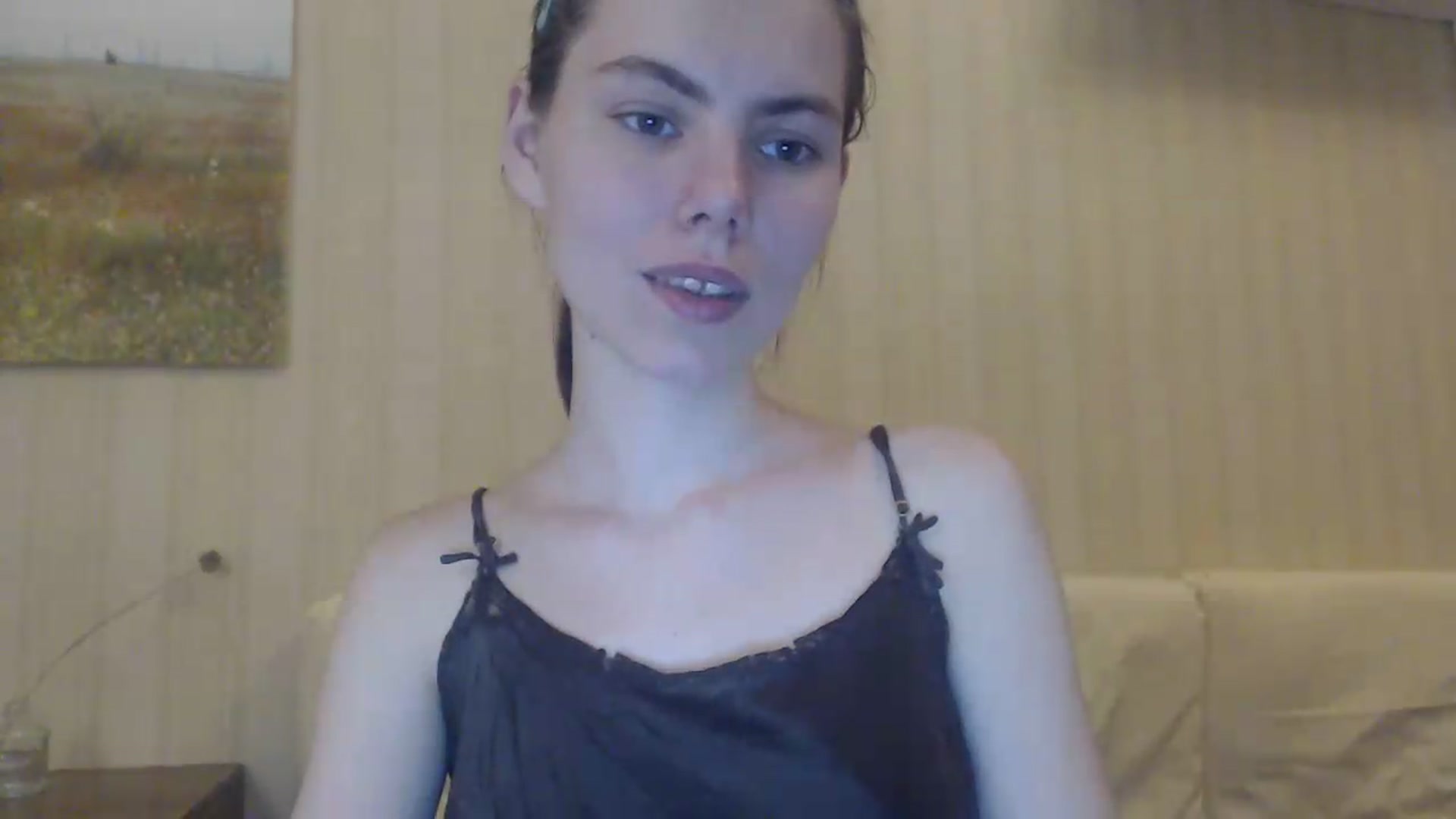 Gallery image thumbnail from kitAmelie's myfreecams stream on, 06/26/2026, 18:41 image 16 of 20