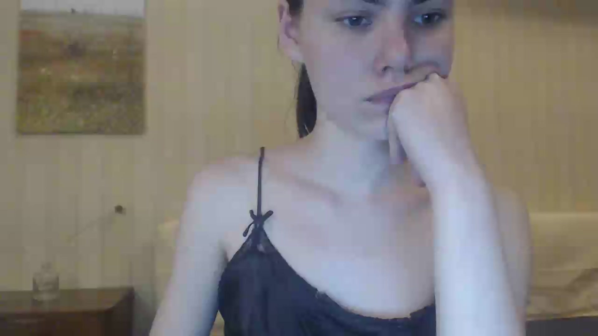 Gallery image thumbnail from kitAmelie's myfreecams stream on, 06/26/2026, 19:19 image 20 of 20