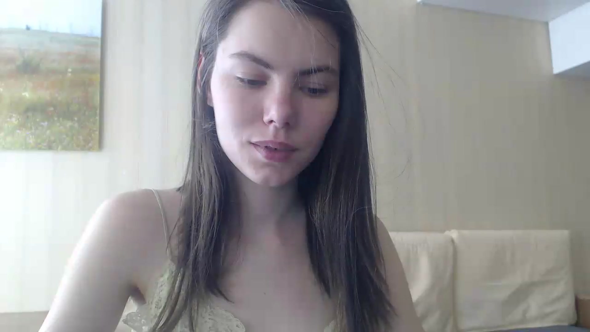 Gallery image thumbnail from kitAmelie's myfreecams stream on, 06/28/2026, 12:20 image 12 of 20