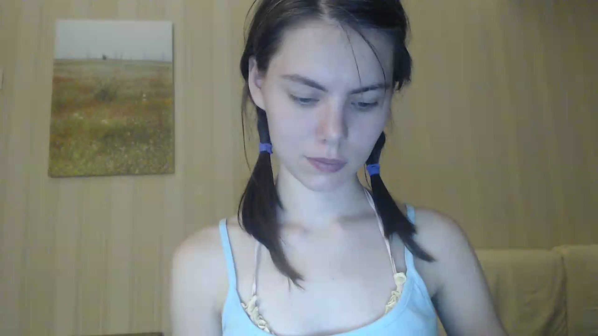 Gallery image thumbnail from kitAmelie's myfreecams stream on, 07/04/2026, 21:42 image 8 of 20