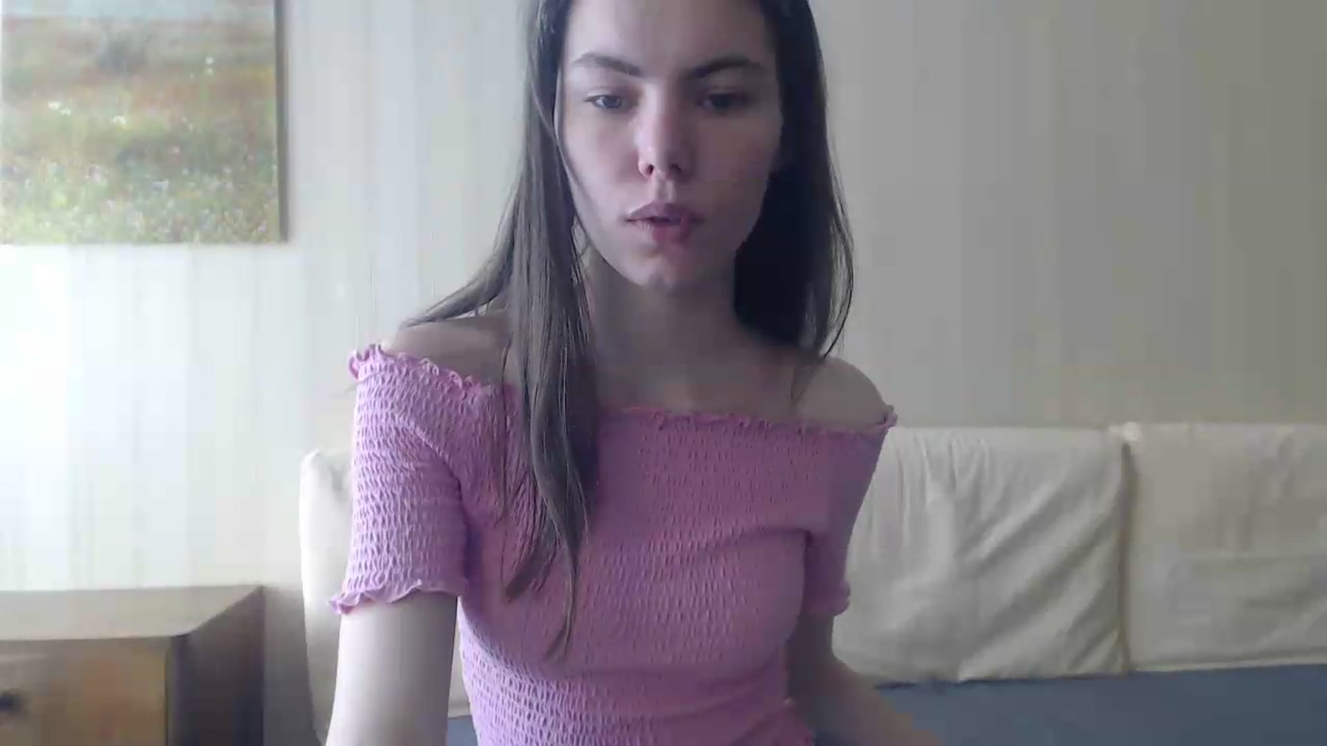 Gallery image thumbnail from kitAmelie's myfreecams stream on, 07/09/2026, 12:39 image 17 of 20