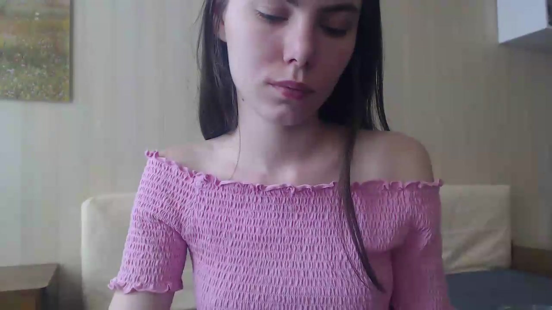 Gallery image thumbnail from kitAmelie's myfreecams stream on, 07/17/2026, 14:08 image 13 of 20