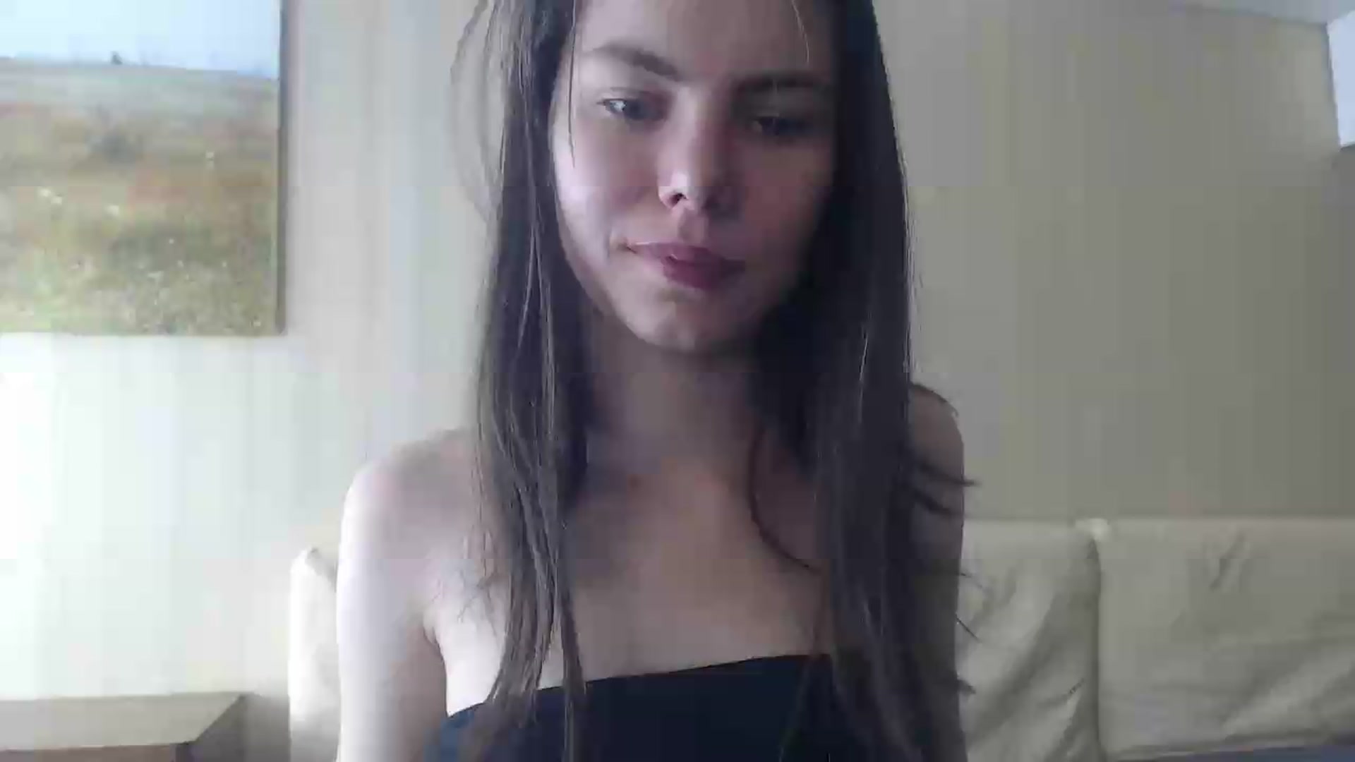 Gallery image thumbnail from kitAmelie's myfreecams stream on, 07/18/2026, 12:56 image 1 of 20