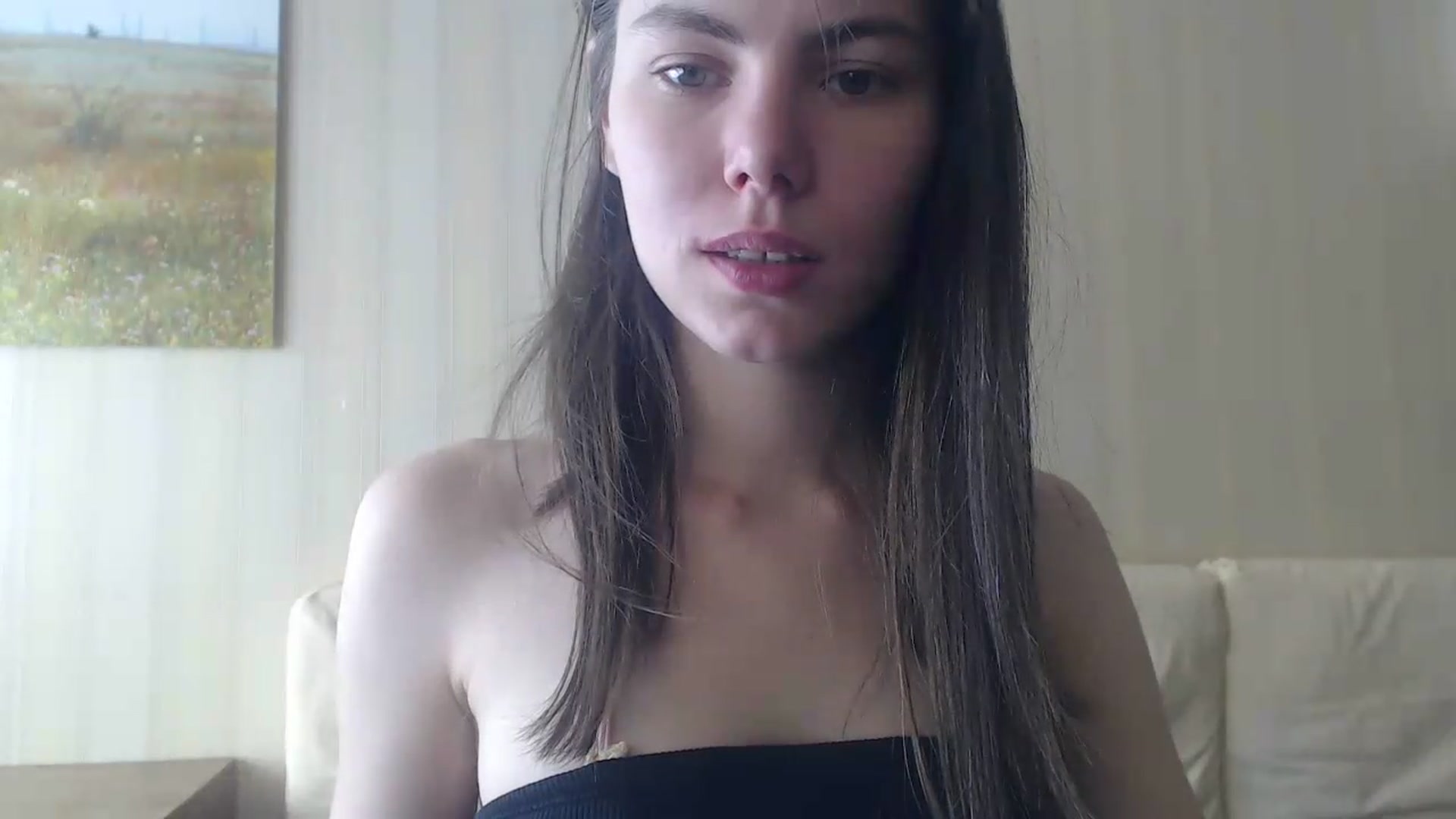 Gallery image thumbnail from kitAmelie's myfreecams stream on, 07/18/2026, 12:56 image 9 of 20