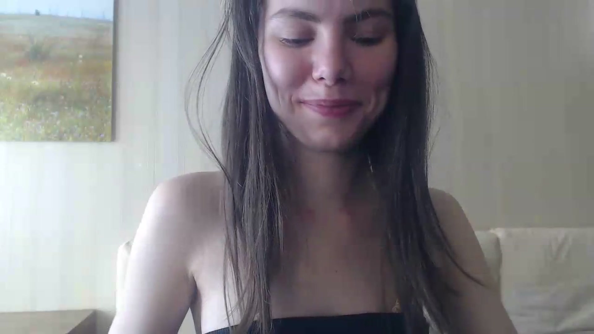 Gallery image thumbnail from kitAmelie's myfreecams stream on, 07/18/2026, 12:56 image 10 of 20